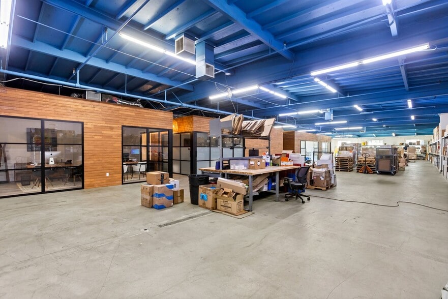 21314-21316 Sherman Way, Canoga Park, CA for lease - Building Photo - Image 3 of 21