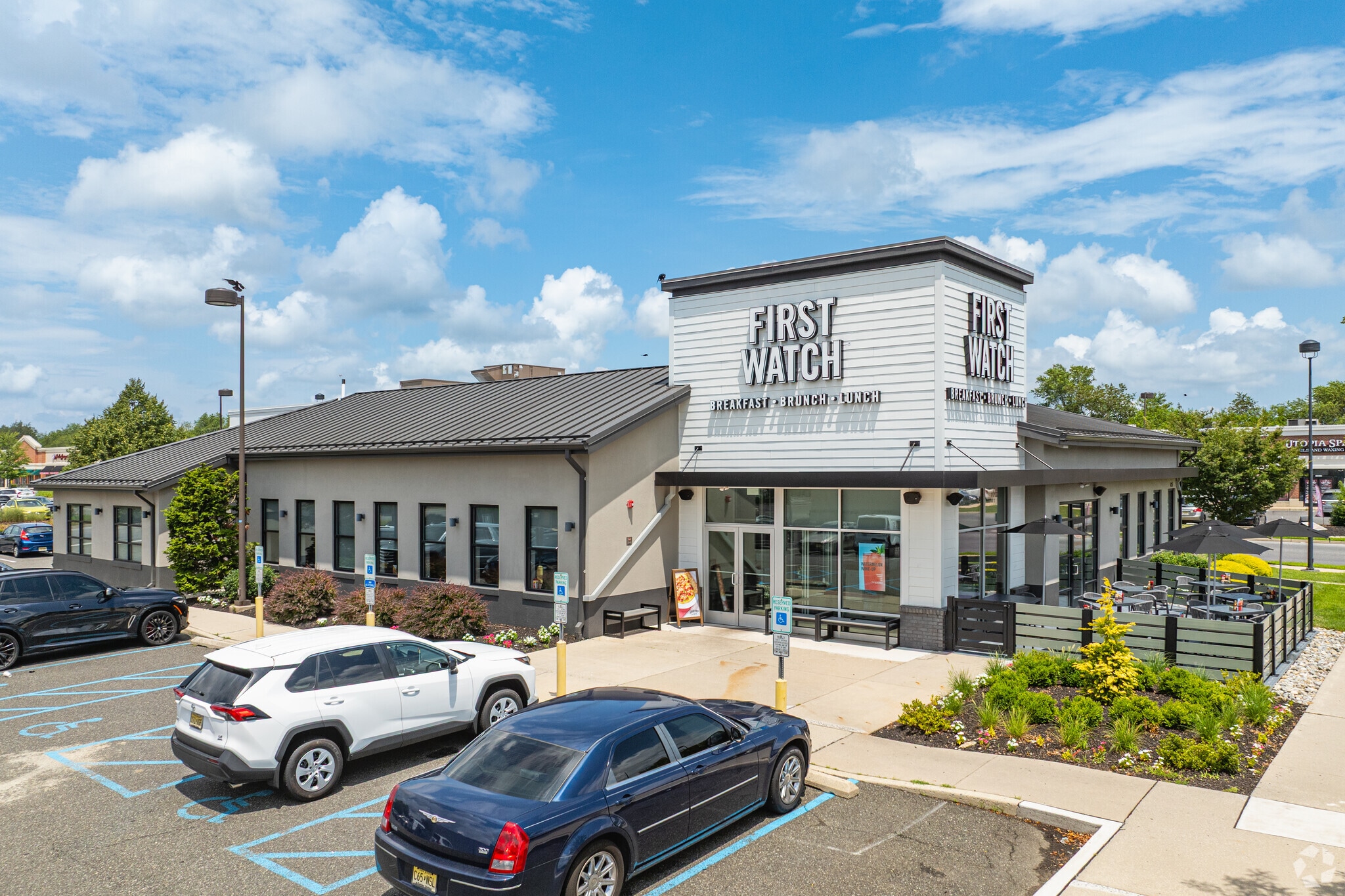 625 Berlin Cross Keys Rd, Sicklerville, NJ for sale Primary Photo- Image 1 of 1