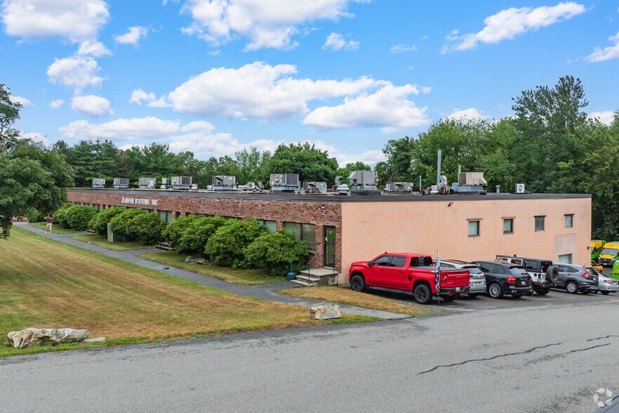 178-190 Cedar Hill St, Marlborough, MA for lease - Primary Photo - Image 1 of 24