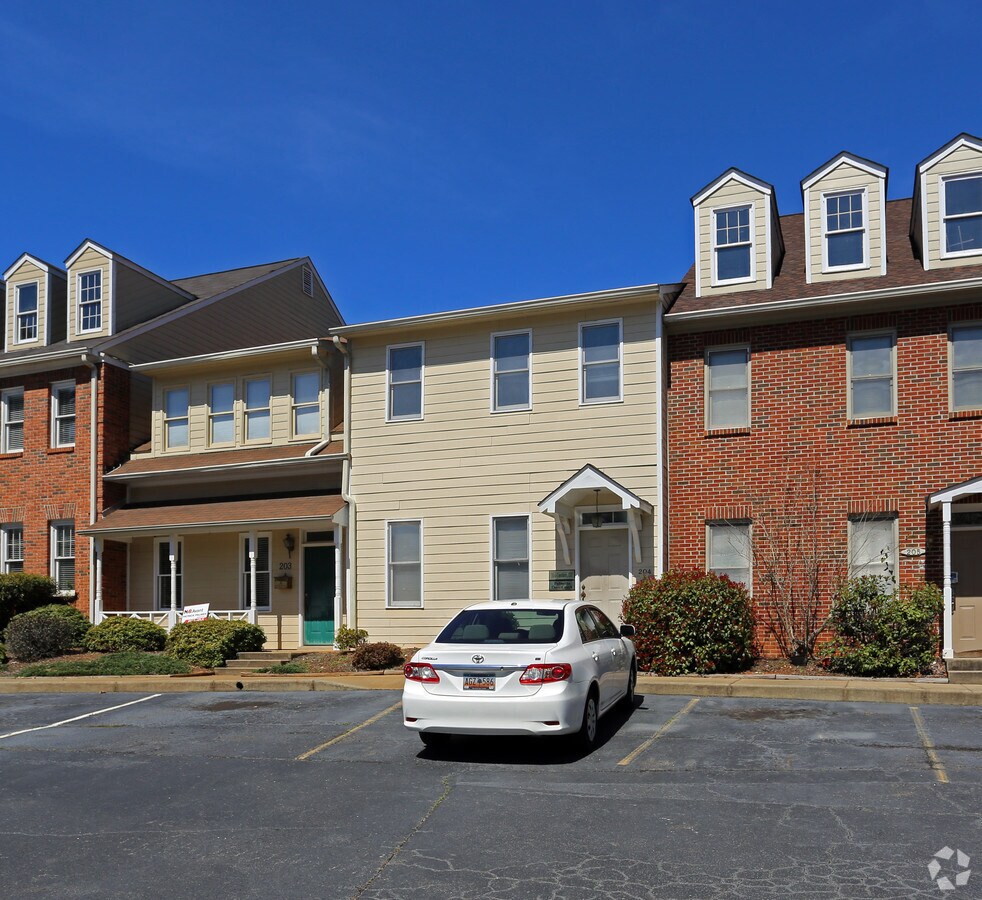 1345 Garner Ln, Columbia, SC 29210