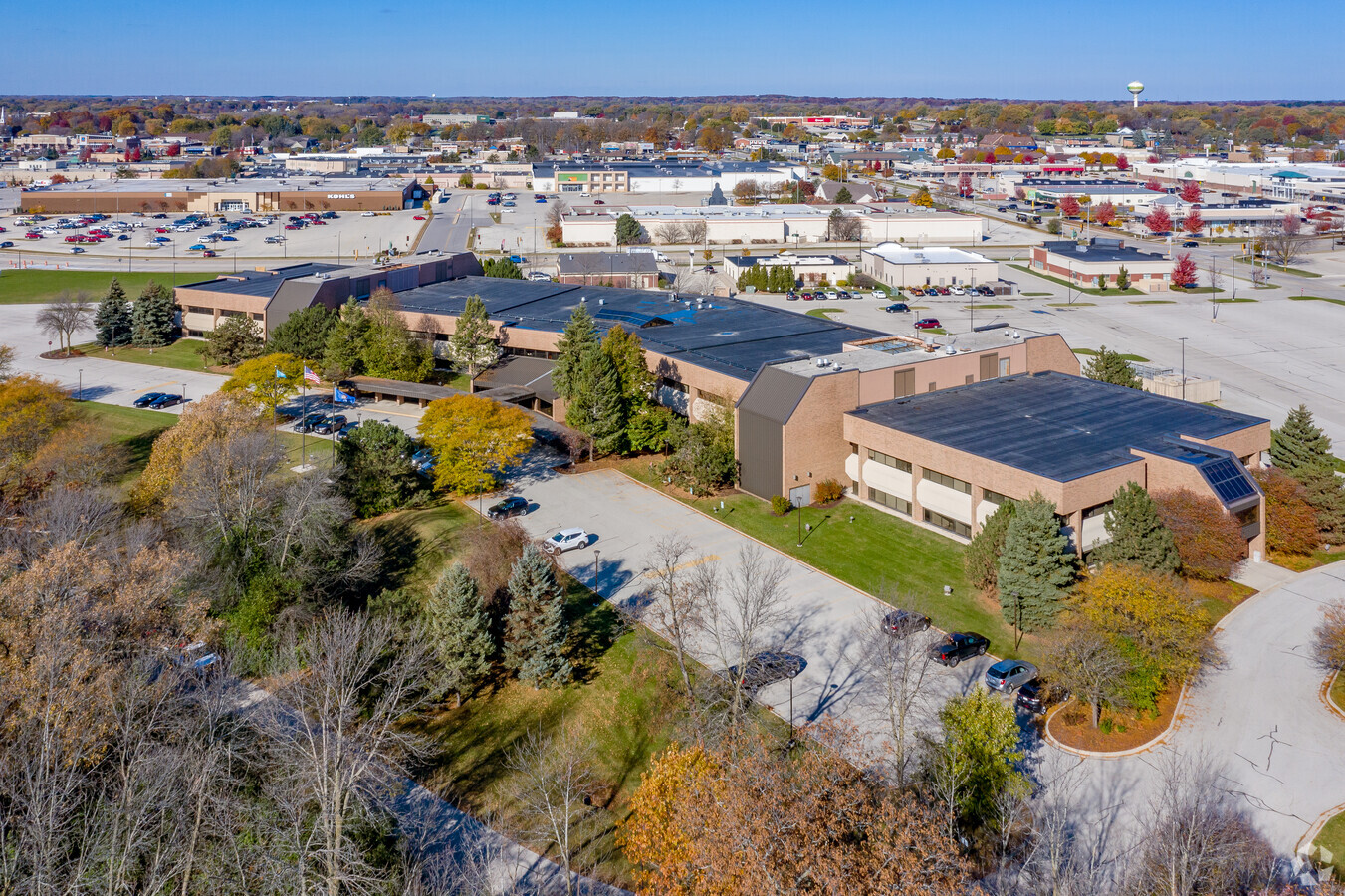 700 Pilgrim Way, Green Bay, WI 54304 - Office for Sale | LoopNet