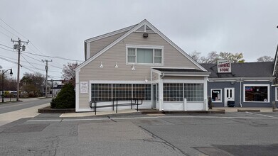 621-631 Main St, Hyannis, MA for lease Interior Photo- Image 1 of 25