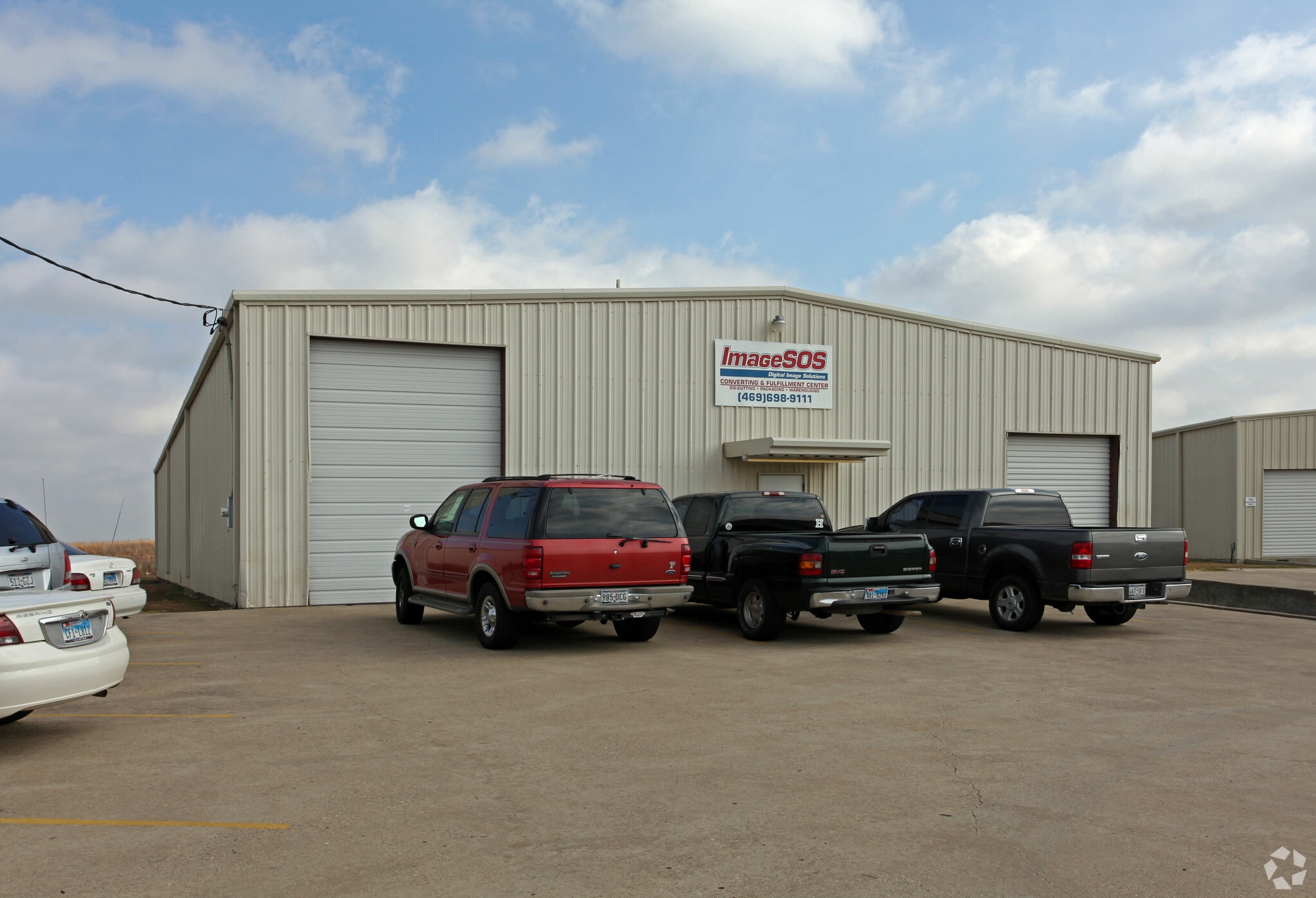 200 Industrial Dr, Forney, TX for lease Primary Photo- Image 1 of 4