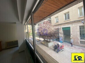 Office in Cuenca, Cuenca for lease Interior Photo- Image 1 of 7