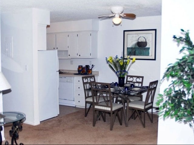 308 Van Buren St, Jackson, MI for sale - Interior Photo - Image 3 of 26