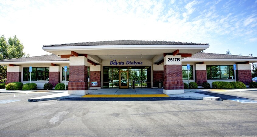 2517 Jensen Ave, Sanger, CA for sale - Building Photo - Image 1 of 1