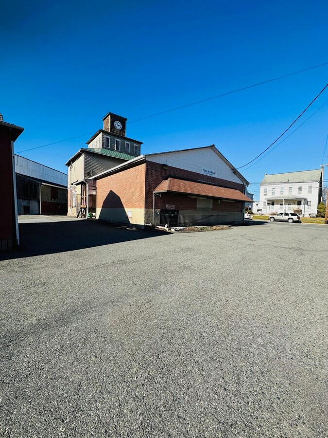 114 E Chestnut St, Bechtelsville, PA 19505 Bechtelsville Agway