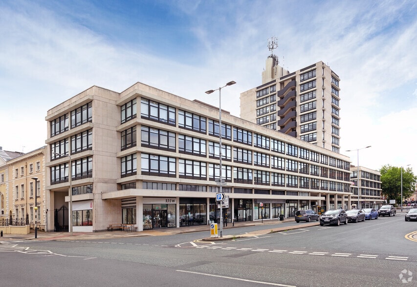 60 Bond St, Hull for lease - Primary Photo - Image 1 of 2