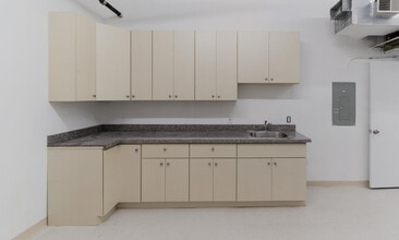 128-132 10th St, San Francisco, CA for lease Building Photo- Image 1 of 4