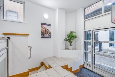 41-43 Saffron Hl, London for sale Interior Photo- Image 1 of 1