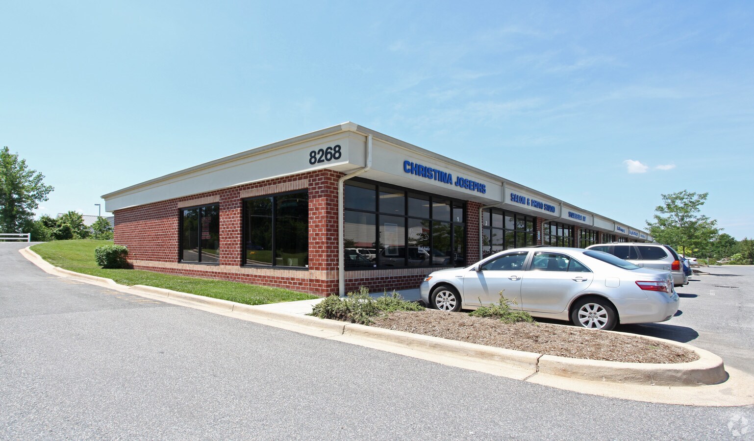 8268 Veterans Hwy, Millersville, MD 21108