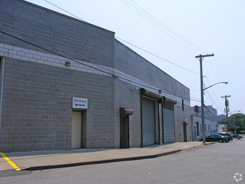 3940 Merritt Ave, Bronx, NY for sale - Building Photo - Image 1 of 1