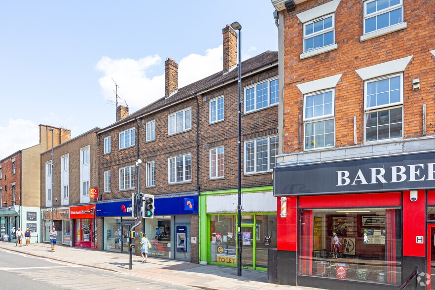 24 High St, Grantham for lease - Building Photo - Image 2 of 2