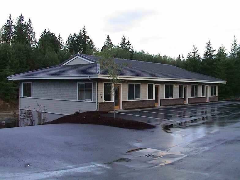 26119 Calvary Ln, Kingston, WA for sale - Building Photo - Image 2 of 5