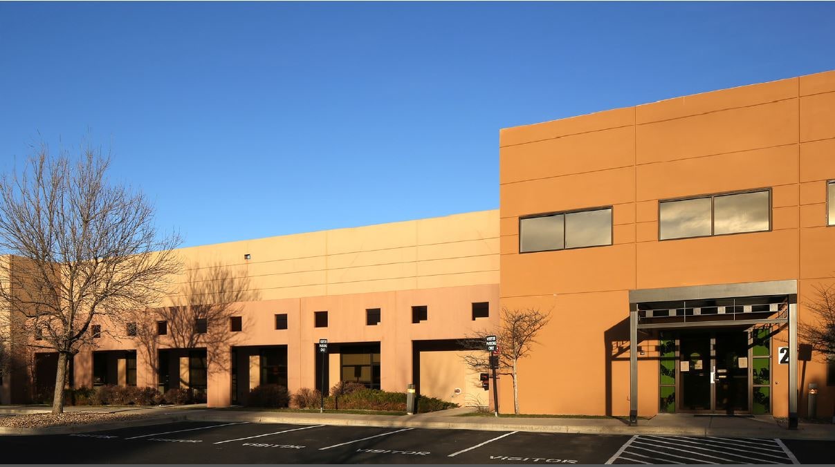 7420 E Dry Creek Pky, Longmont, CO for lease Primary Photo- Image 1 of 47