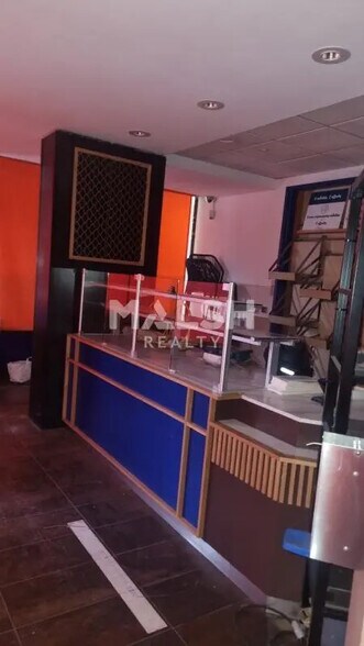 Retail in Lyon for sale - Interior Photo - Image 3 of 3