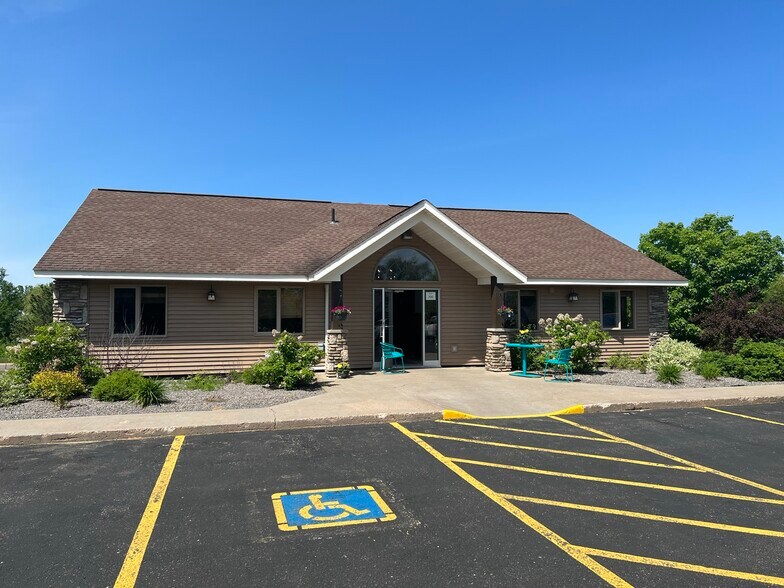 7111 Forthun Rd, Baxter, MN for sale - Building Photo - Image 1 of 1