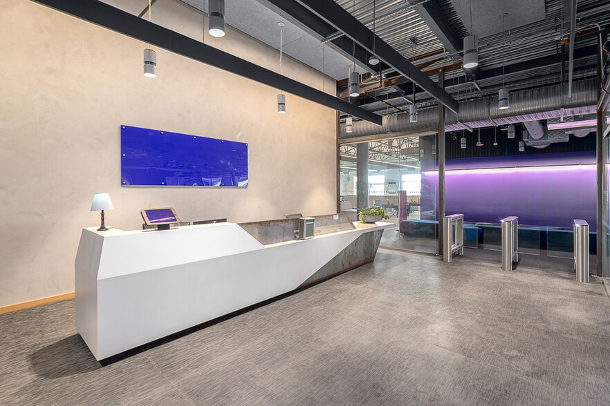 6800 Weiskopf Ave, McKinney, TX for lease - Building Photo - Image 2 of 12