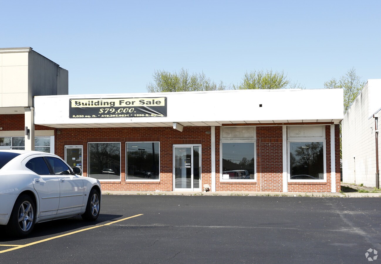 15561560 S Byrne Rd, Toledo, OH 43614