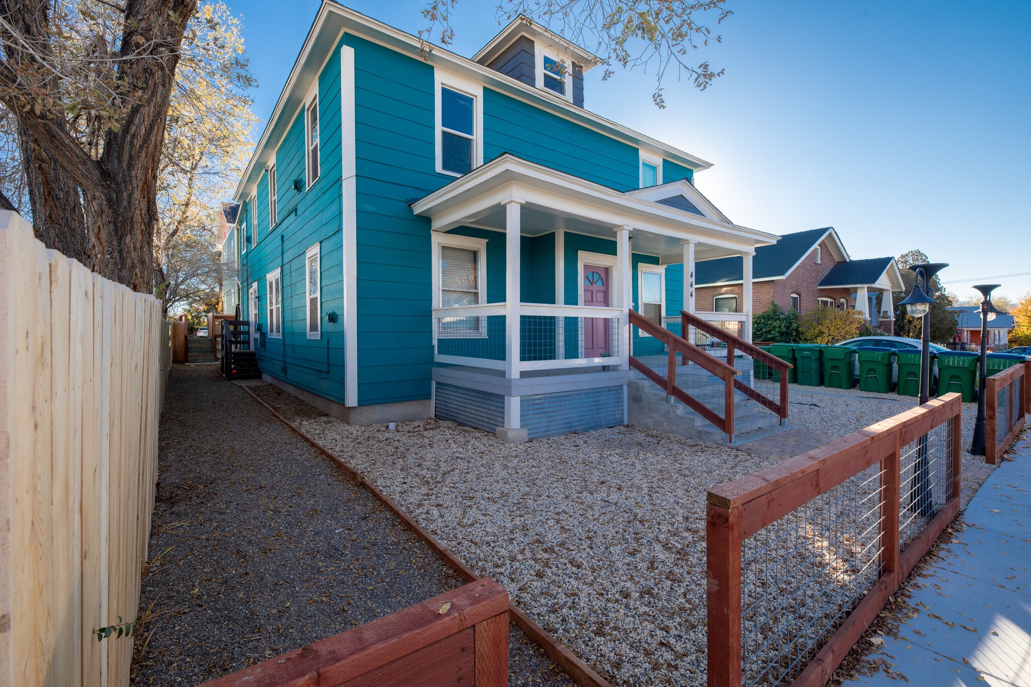 444 Roberts St, Reno, NV for sale Primary Photo- Image 1 of 13