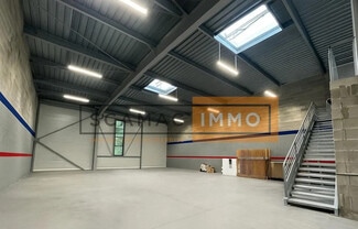 More details for Multiple Space Uses for Lease