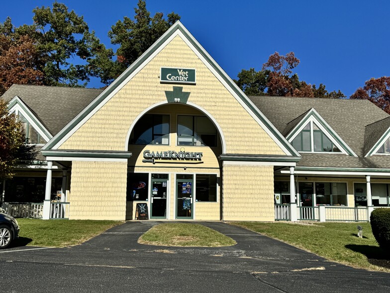 1461 Hooksett Rd, Hooksett, NH for lease - Building Photo - Image 1 of 7