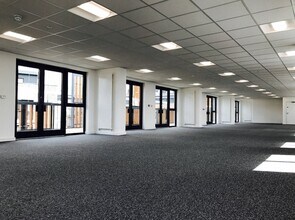 Howard Rd, Stanmore for lease Interior Photo- Image 2 of 11