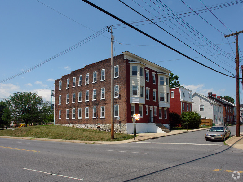 111 Elizabeth St, Hagerstown, MD for sale - Primary Photo - Image 1 of 1