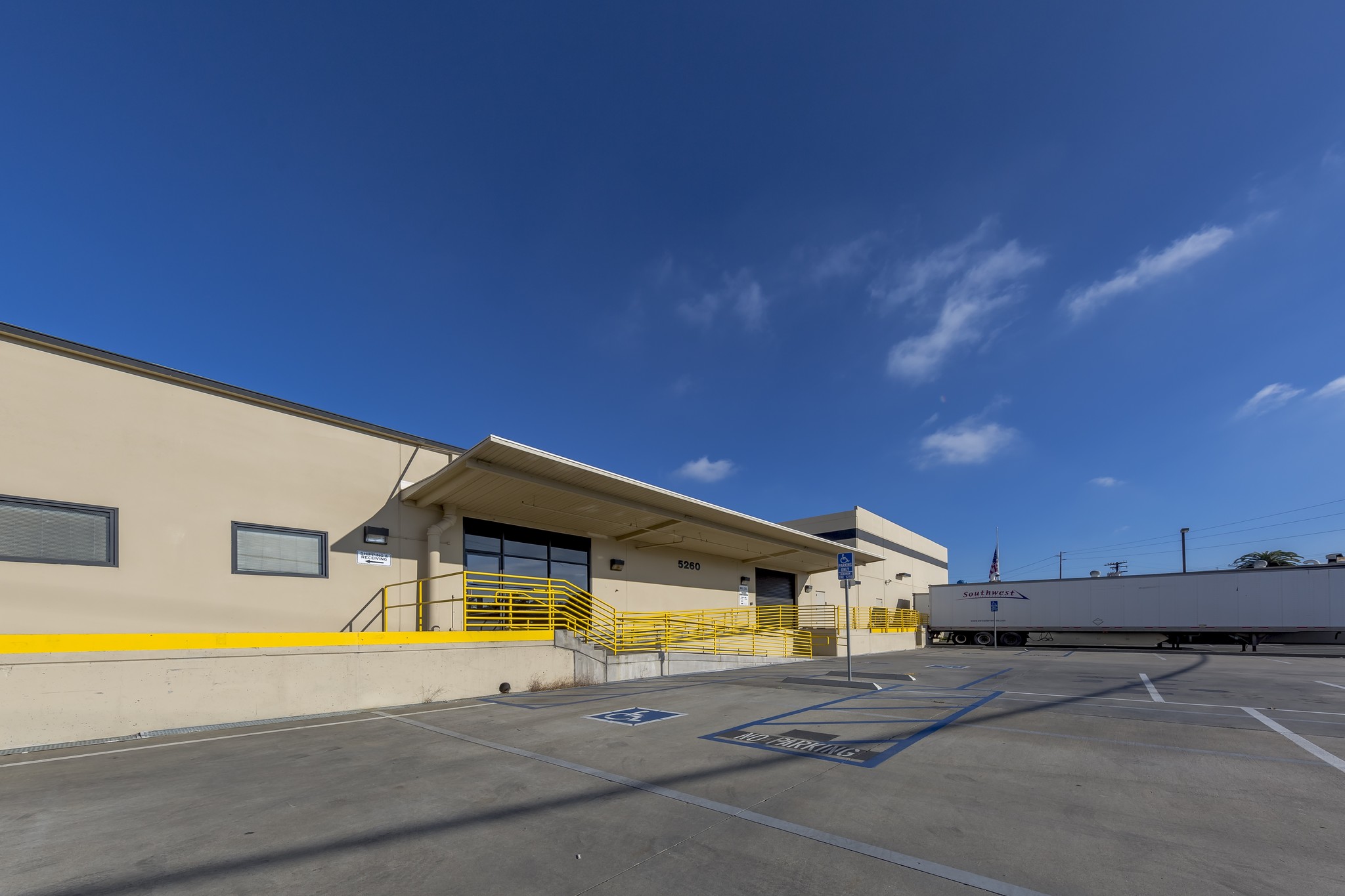 5260 Anna Ave, San Diego, CA for lease Building Photo- Image 1 of 8