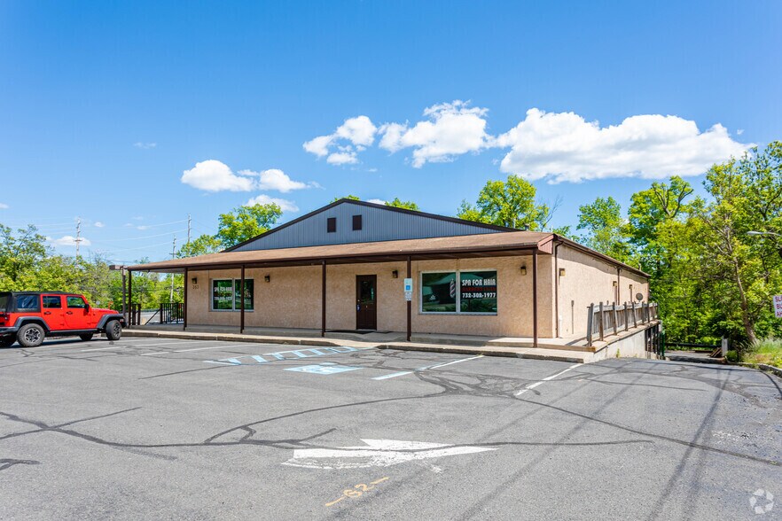 351 US22, Dunellen, NJ 08812 Retail for Lease