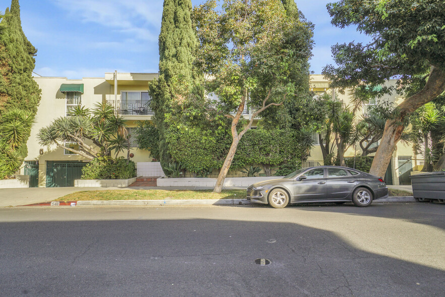 540 N Orlando Ave, Los Angeles, CA for sale - Building Photo - Image 1 of 1