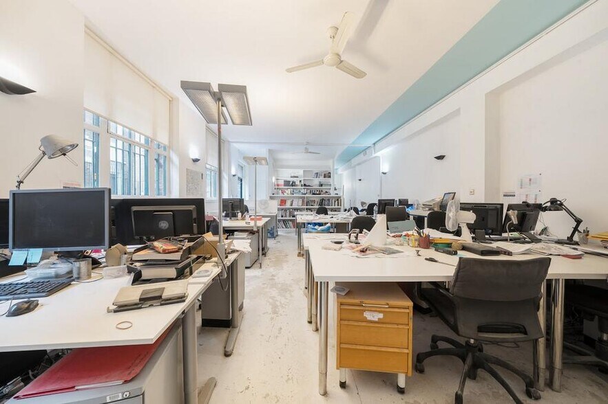 10 Christina St, London for lease - Building Photo - Image 3 of 13