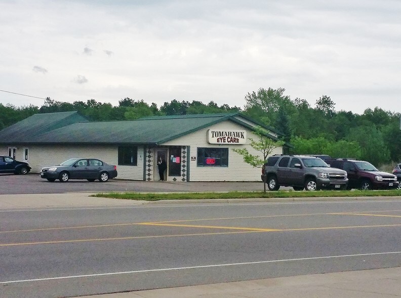 1334 N 4th St, Tomahawk, WI for sale - Primary Photo - Image 1 of 1