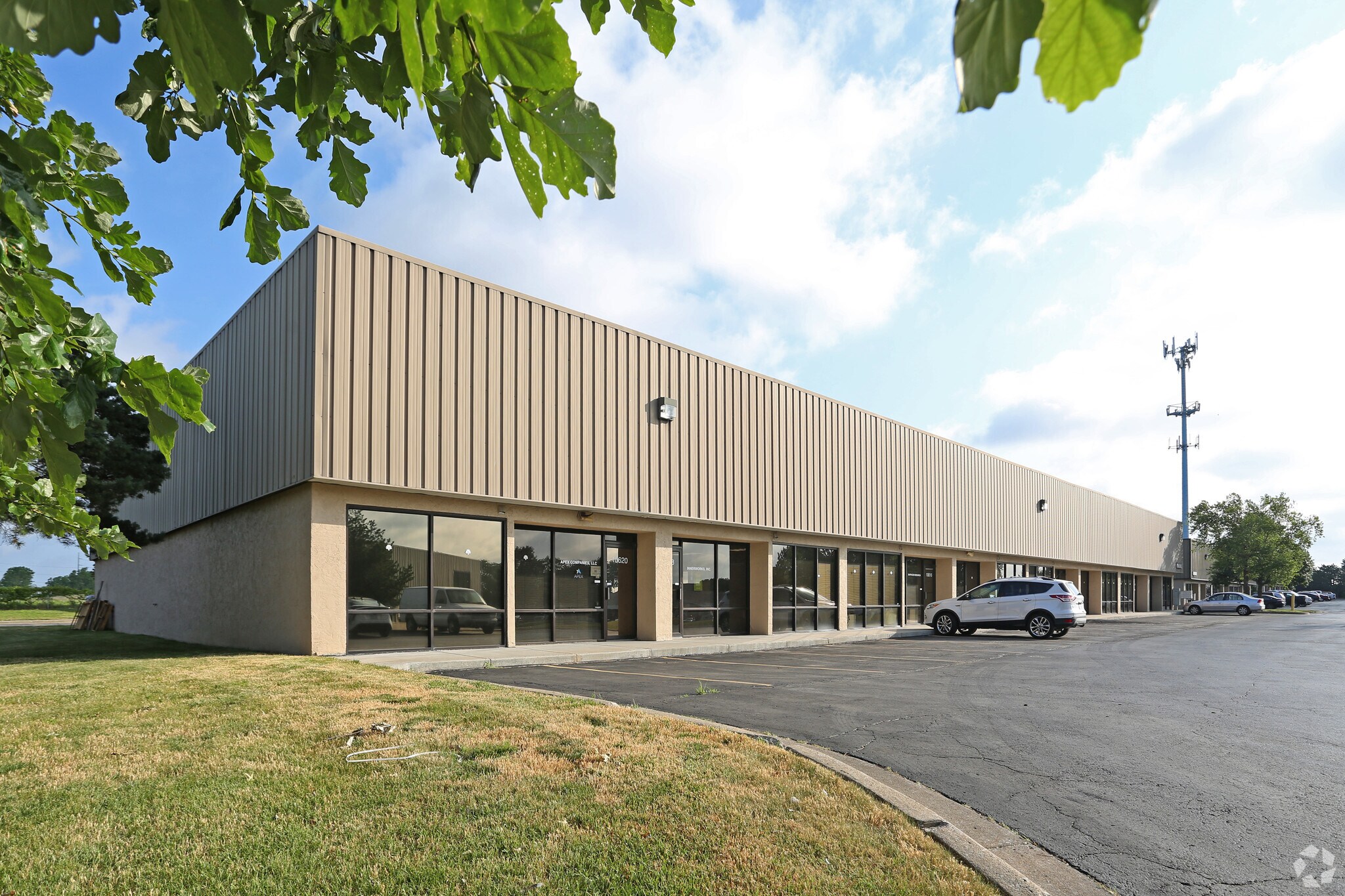 10606-10620 Widmer Rd, Lenexa, KS for sale Primary Photo- Image 1 of 1