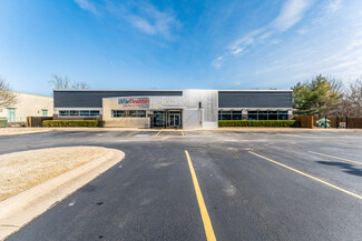 More details for 1110 SE Evergreen St, Bentonville, AR - Office for Sale