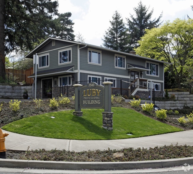 7540 SW Hermoso Way, Portland, OR for sale - Primary Photo - Image 1 of 1