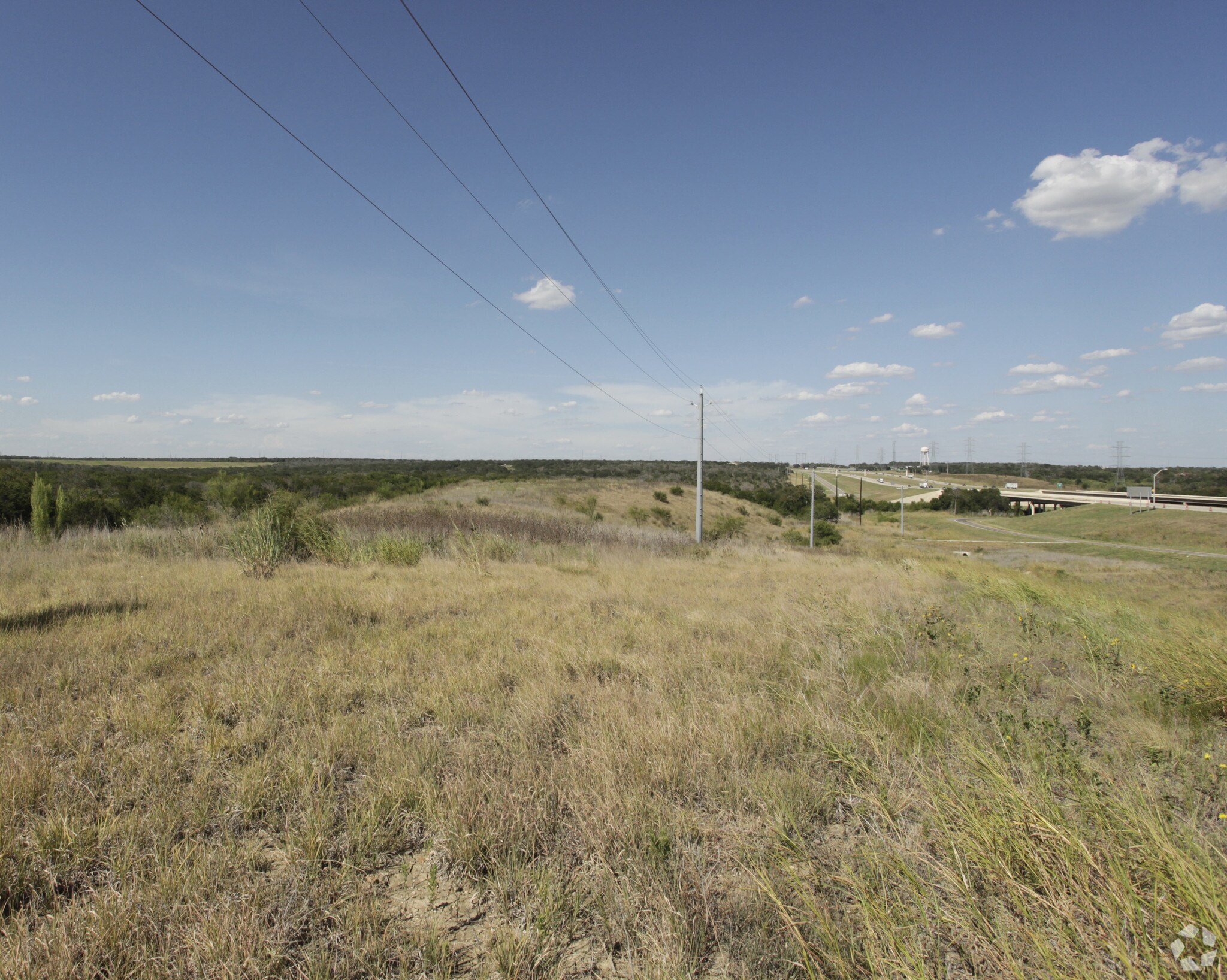 Gilbert Rd, Austin, TX for sale Primary Photo- Image 1 of 1