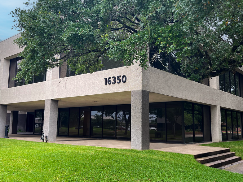 16350 Park Ten Place Dr, Houston, TX for lease - Building Photo - Image 1 of 7