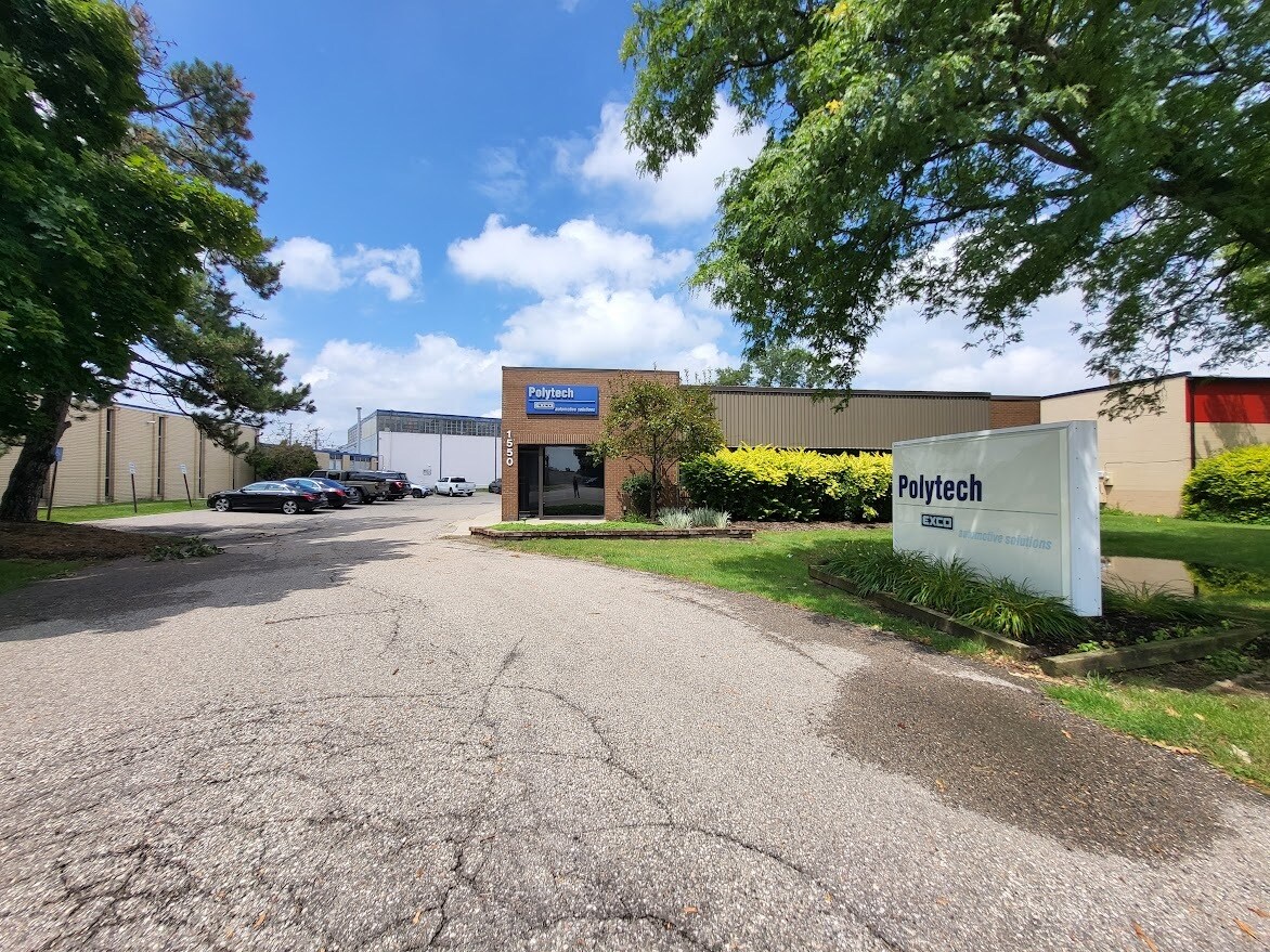 1550 W Maple Rd, Troy, MI for sale Building Photo- Image 1 of 1