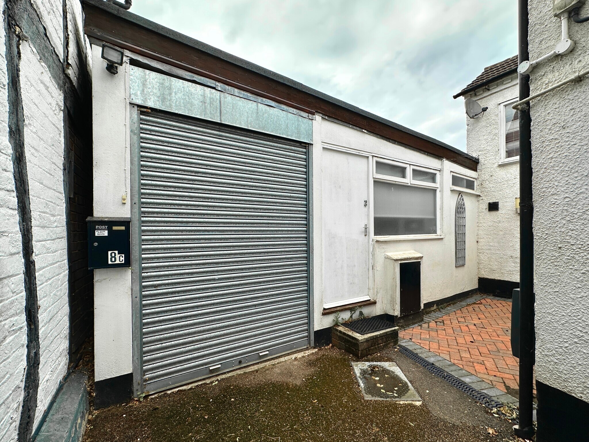 8C Market Sq, Sandy for lease Primary Photo- Image 1 of 2