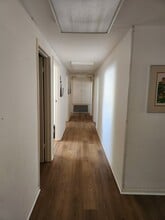 8647 Wurzbach Rd, San Antonio, TX for lease Interior Photo- Image 2 of 7