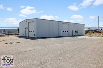 781 Foster Rd, Casper, WY for lease Interior Photo- Image 1 of 40