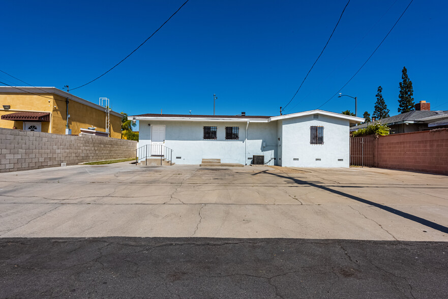 711 S State College Blvd, Anaheim, CA for sale - Primary Photo - Image 1 of 1