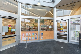 1763 E Main St, Kent, OH for lease Lobby- Image 2 of 12