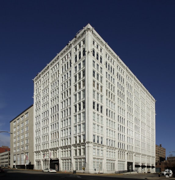 1501 Locust St, Saint Louis, MO for lease - Primary Photo - Image 1 of 38