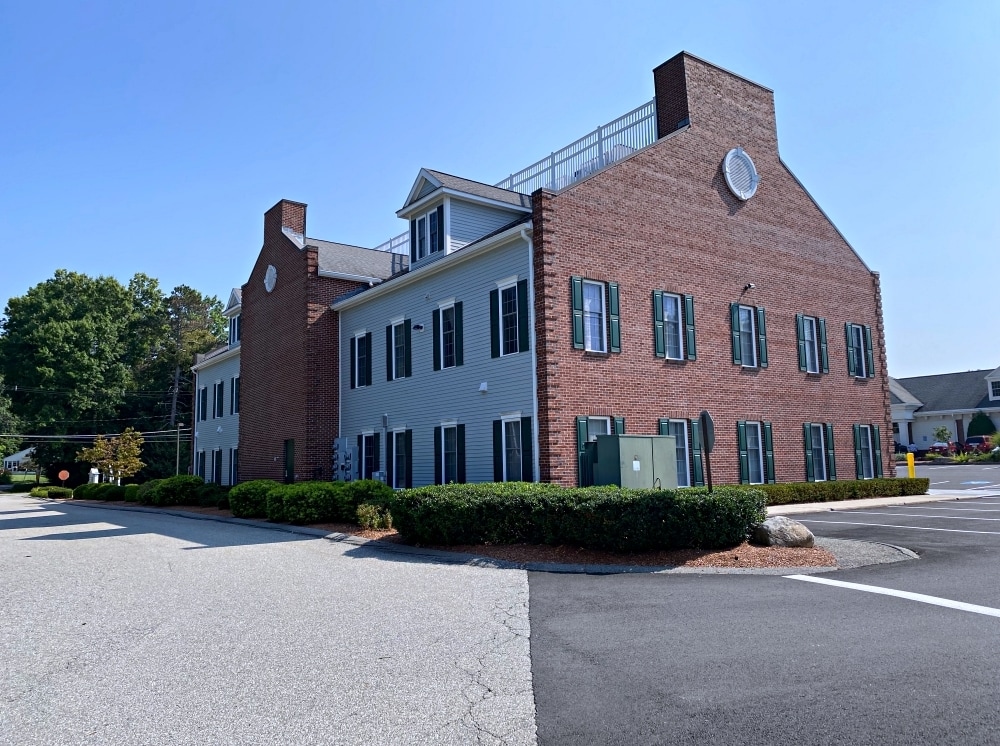 100 Boston Rd, Groton, MA for lease Building Photo- Image 1 of 11