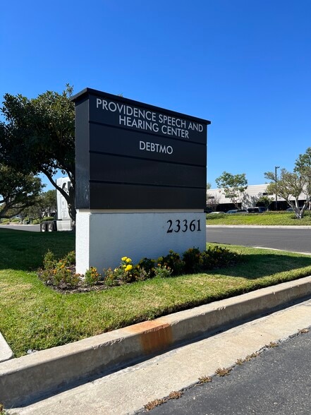 23351-23361 Madero, Mission Viejo, CA for lease - Building Photo - Image 2 of 21