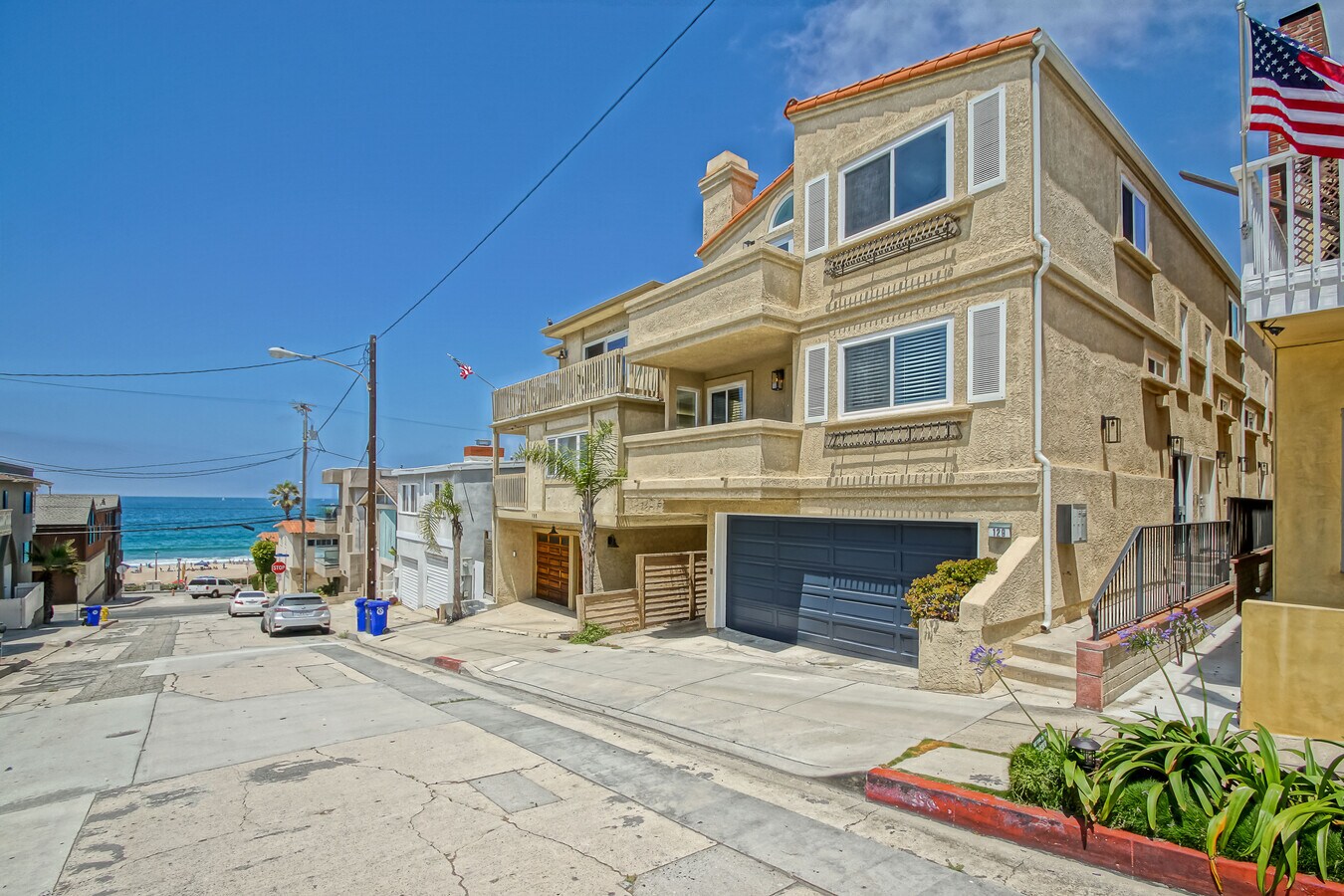 128 38th Pl, Manhattan Beach, CA 90266