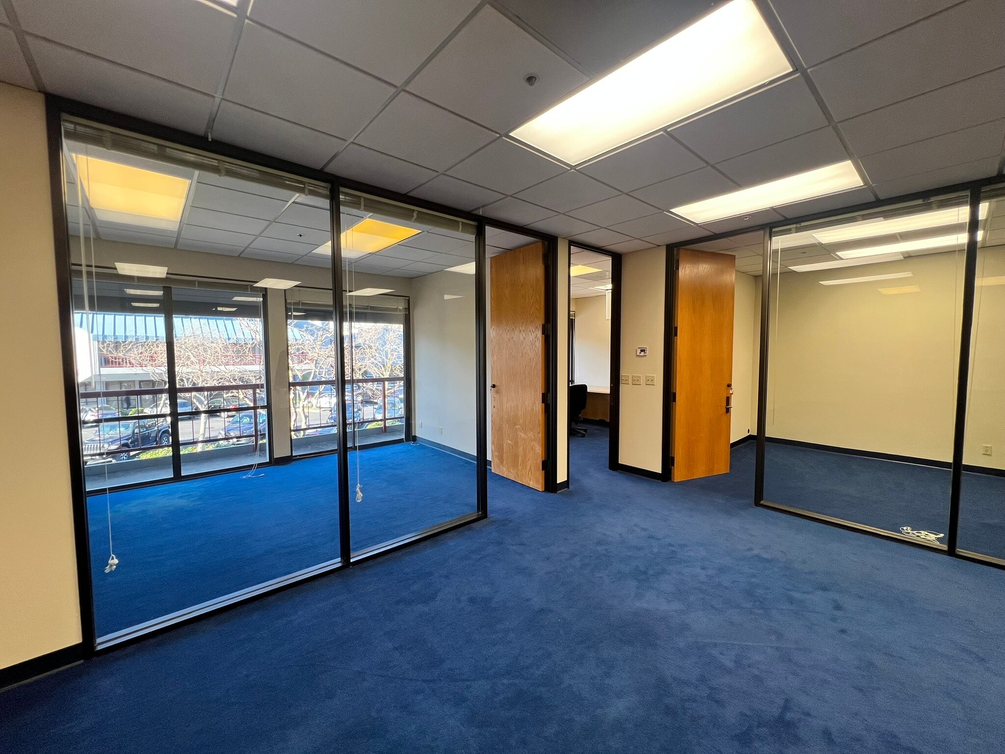 591 Redwood Hwy, Mill Valley, CA for lease Building Photo- Image 1 of 3