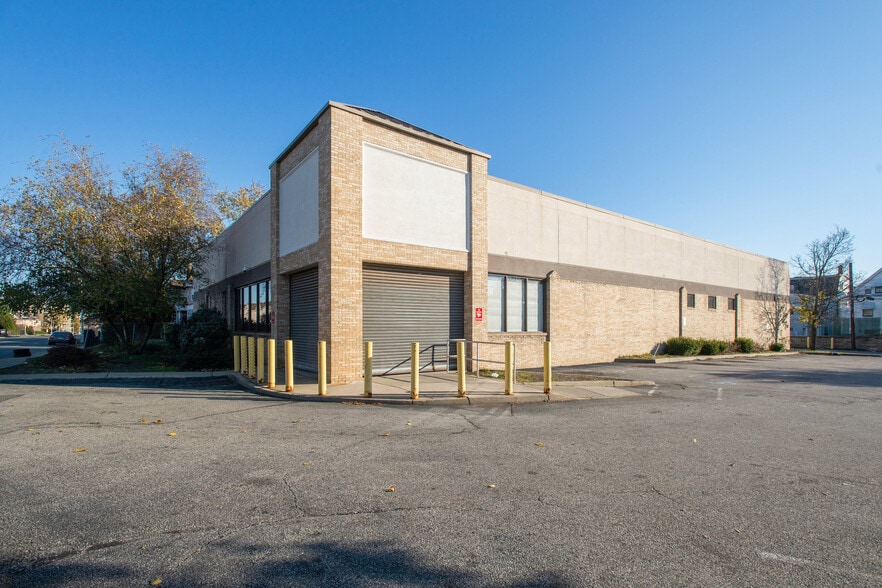 80 Central Ave, East Orange, NJ 07018